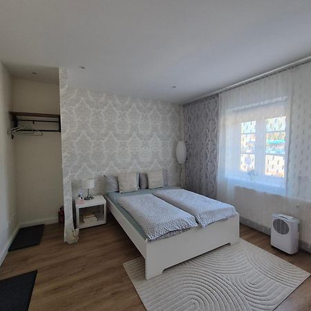 Gemuetliche Einzimmerwohnung フレンスブルク エクステリア 写真